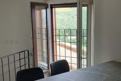 Image de Casa Trevi via Fantosati. . . wedding favor at the entrance to Trevi