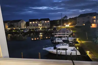 Image de 2bd/2 Br Water Front Condo. . . Haven in the springs