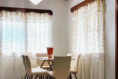 Image de Capital Escape - Charming bungalow with WiFi & Ac