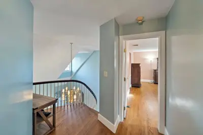 Image de Spacious 5-bedroom villa with WiFi and Ac in charming Redding