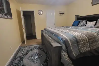 Image de 3 Bedroom Home in charming Hope Mills w/ WiFi, Ac, Covered Patio, Grill, & Pool
