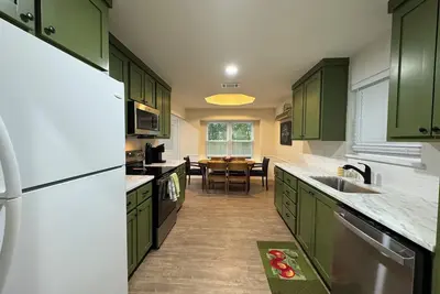 Image de Charming 3-bedroom house with WiFi and Ac in Woodway