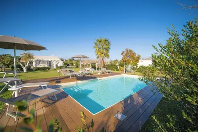 Villa Assunta With Pool Near The Sea, Melendugno, Italy