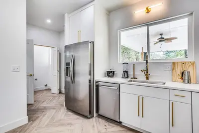Image de Spacious 3-bedroom house in marvelous Wichita with WiFi, Ac