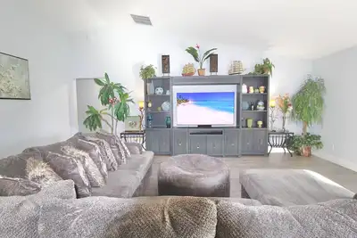 Image de Tranquility on Treemont - 4 Br, 2 Ba Home in Port St. Lucie West