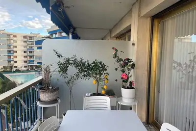 Image de Superbe appartement, lumineux avec terrasses piscine et parking sécurisé