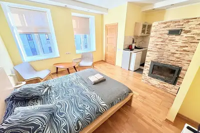 Image de Refreshed Studio Apartment in a Beautiful Neighborhood