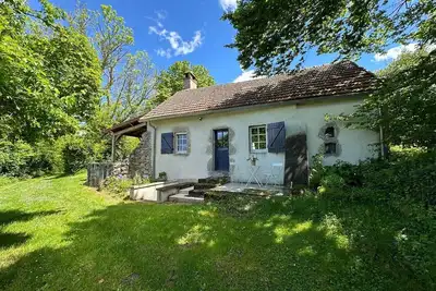 Image de Cottage in Montaigu le Blin
