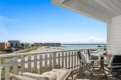 Image de Beachvilla - directly on the beach, finn. Sauna, fireplace, whirlpool tub, balcony, terrace