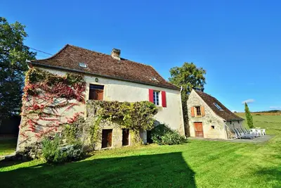 Image de Characterful French maison surrounded by nature, with lovely views