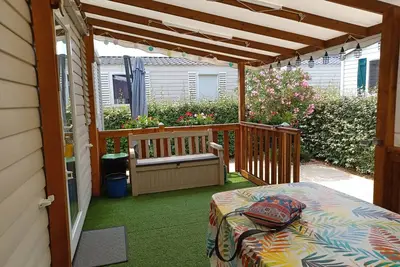 Image de Mobil home 3 ch dans camping familial