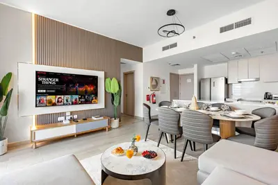 Image de Luxurious 4br Apt - Steps from Yas Mall & Ferrari