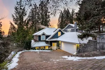 Image de Modern Spacious Retreat