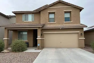 Image de Spacious 4-bedroom house in El Mirage just minutes from everything