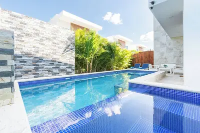 Image de Villa w/ L-Pool + Jacuzzi and Bbq in Vista Cana