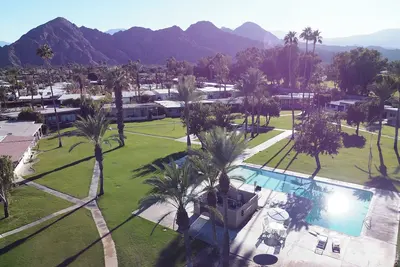 Image de Casa de Murales - Mountain Views & Festival fun in tranquil Indian Wells