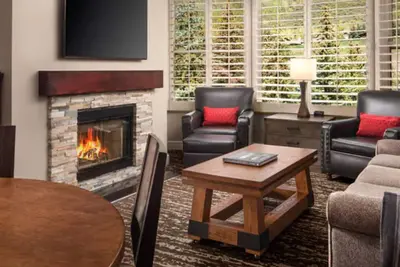 Image de 2 Bedroom Condo at Marriott Streamside Evergreen, Vail!
