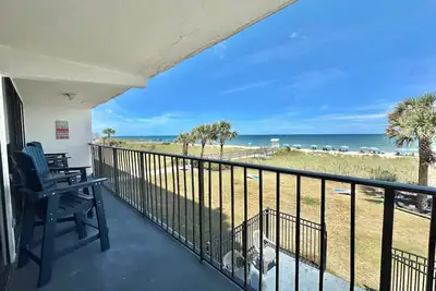 Image de Private Carolina Beach Retreat with Ocean Views!