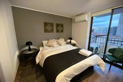 Image de Hom | Inmejorable y Luminoso Depto 1d1b 3pax Stgo