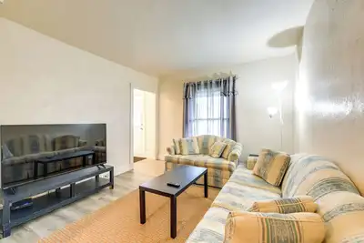 Image de Apartment 2 Mi to Niagara Falls & Whirlpool!