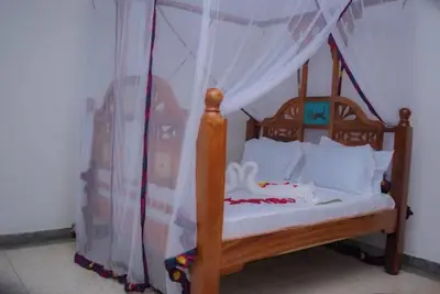 Image de Jabali Bungalows Lodge [Room 2]
