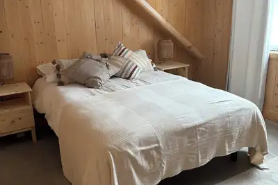 Image de Havre des 4 saisons pour la famille et les animaux de compagnie.