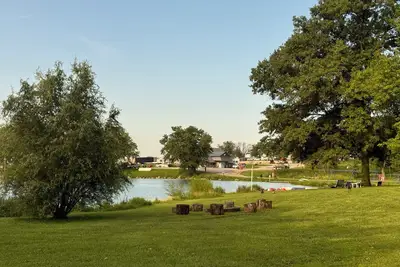 Image de Delightful Camping Xp w/ Water Trampoline, Fishing Derbies, and Group Fire Pit