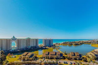Image de Gulf Views | Resort | Pools | Gulf View Getaway | Pickleball | Miramar Beach