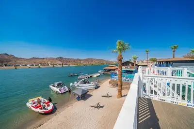 Image de Sunkissed Hideaway, Front Row at Roadrunner Resort