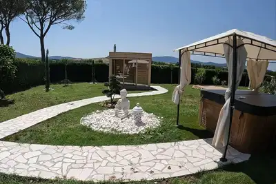 Image de San Maurizio farmhouse Authentic Tuscan house in agritourism complex