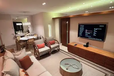 Image de Luxury and finely decorated apartment in Barra with unobstructed sea views (oceanview)