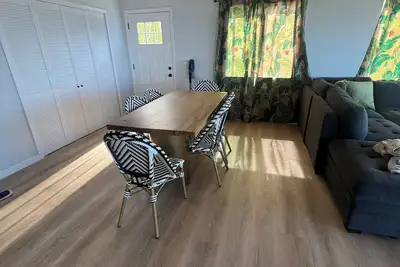 Image de Charming 2-bedroom house in Captain Cook with WiFi and Ac