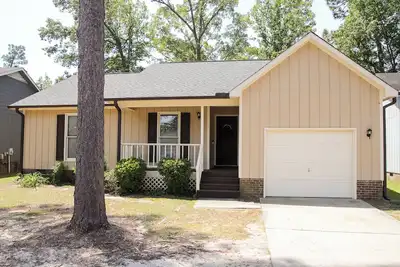 Image de Charming 3-bedroom home in Fayetteville: 5 min from Base