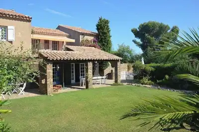Image de La Bastide du Niel • Piscine • Port du Niel à 200m