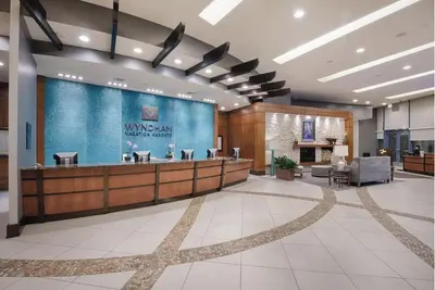 Image de 2-Bedroom Deluxe Suite on the National Harbor with WiFi, Indoor Pool, and more