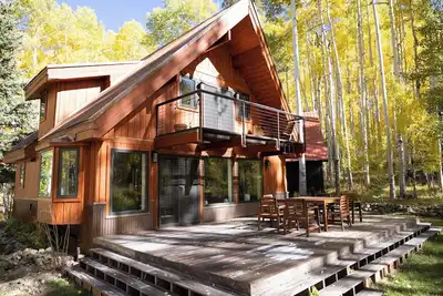 Image de Secluded Cabin on 11 Acres w/Mountain Views! 25 Min to Telluride!