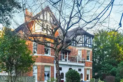 Image de 3 bedroom accommodation in Bournemouth