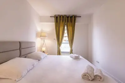 Image de High Floor Sea View 2Br Apt with Balcony & Garage