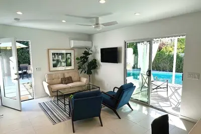 Image de Stylish 1-bedroom Guesthouse with pool, close to town