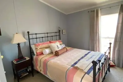 Image de Home In Elephant Butte, Nm Water View, Secluded, 3 Bd\/2 Ba\nTruth or Consequences
