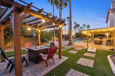 Image de Paradise Palms House with Resort-Style Backyard, Pool and Hot Tub