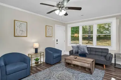 Image de Margrave Retreat Unit 'A' | 2 Br 1ba