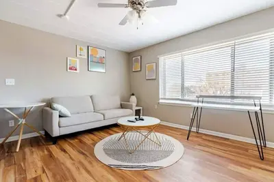 Image de Cozy 1-bedroom apartment in fantastic Minneapolis with WiFi