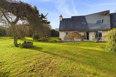 Image de Maison spacieuse avec un grand jardin pour 6