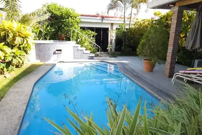 Image de Spacious 4-bedroom house in marvelous Jaco with Ac, WiFi, pool, jacuzzi, rancho