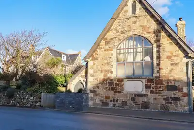 Image de The Old Village Chapel, pet friendly, with open fire in Crantock