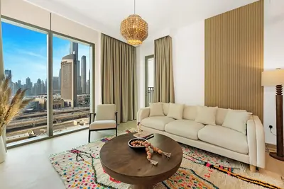 Image de Amazing view Burj | 5mn Dubai Mall | Pool & Gym