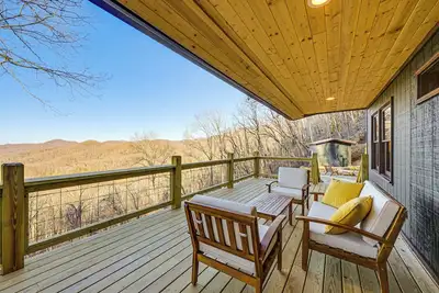 Sauna + Views: Private Franklin Cabin on 10 Acres