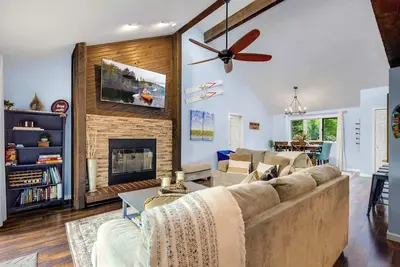 Image de Ozark Escape: Resort-Style Fun