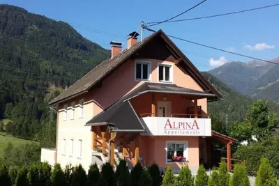 Image de Apartment no. 1 - Apartment house Alpina